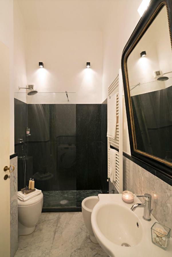 Consolata12 - Il Lusso Nel Centro Storico Di Torino Apartamento Exterior foto